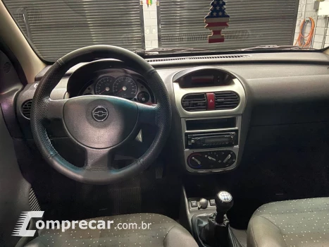 Corsa 1.4 Mpfi Premium Sedan 8V Flex 4P Manual
