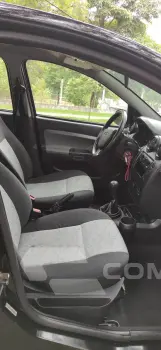 FIESTA 1.6 MPI Class Hatch 8V