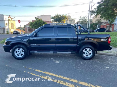 S10 2.4 MPFI 4X2 CD 8V