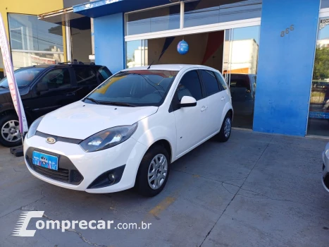 FORD Fiesta Hatch 1.0 4P SE PLUS FLEX 4 portas
