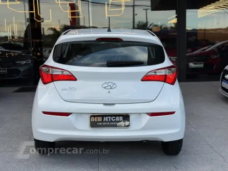 HB20 1.0 COMFORT PLUS 12V FLEX 4P MANUAL