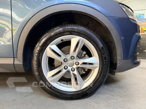 Q3 1.4 TFSI Ambiente Plus S Tronic