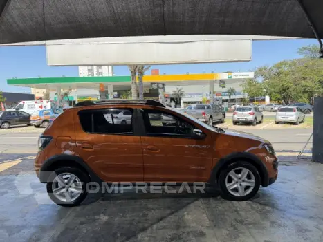 SANDERO - 1.6 STEPWAY 8V 4P AUTOMATIZADO