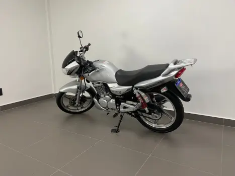 SUZUKI GSR 125 S