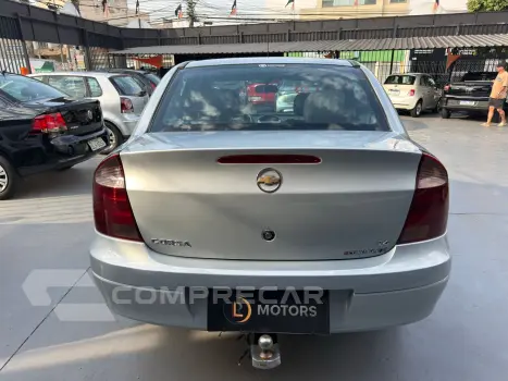 CORSA 1.4 MPFI Premium Sedan 8V