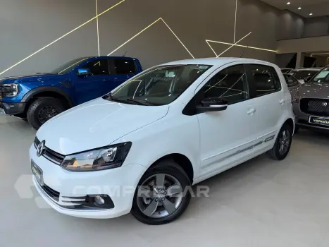 Volkswagen Fox Connect 1.6 4 portas