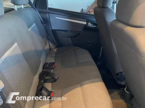 CELTA - 1.0 MPFI LT 8V 4P MANUAL