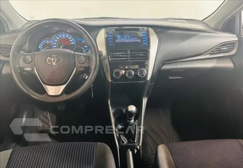 YARIS 1.5 16V Sedan XL