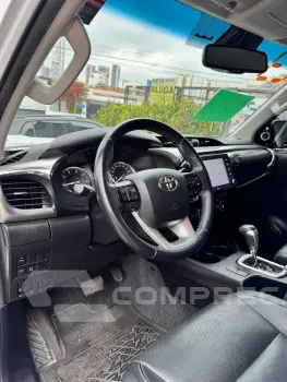 Hilux CD SRX 4x4 2.8 TDI 16V Diesel Aut.