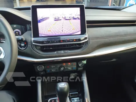 COMMANDER 1.3 T270 Turbo Limited