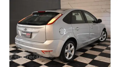 FOCUS HATCH - 1.6 GLX 16V 4P MANUAL