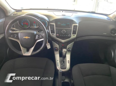 CRUZE SEDAN LT