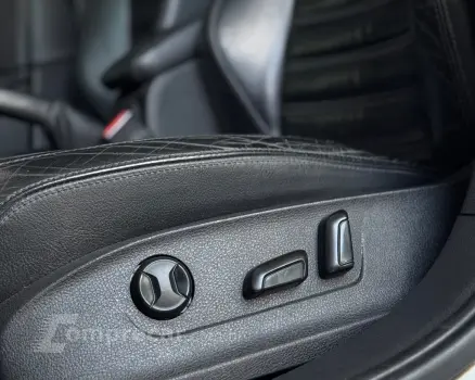 JETTA Highline 2.0 TSI 16V 4p Tiptronic