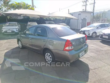 ETIOS 1.5 XS SEDAN 16V FLEX 4P AUTOMÁTICO