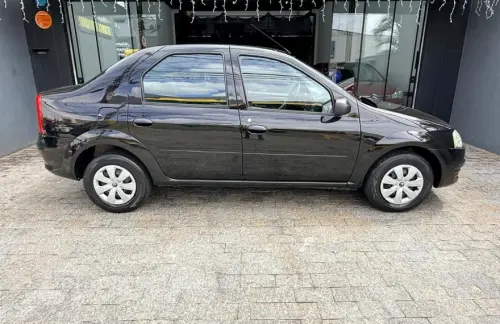 LOGAN 1.0 Authentique 16V