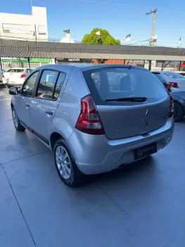 SANDERO 1.6 Expression 8V
