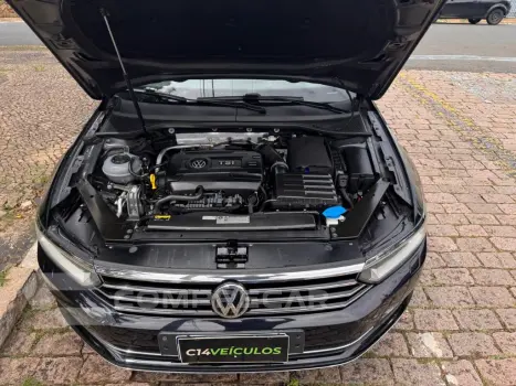 Passat Highline 2.0 TSI 220cv Tip.