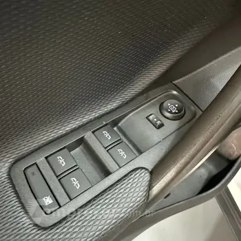 TRACKER LTZ 1.0 Turbo 12V Flex Aut.