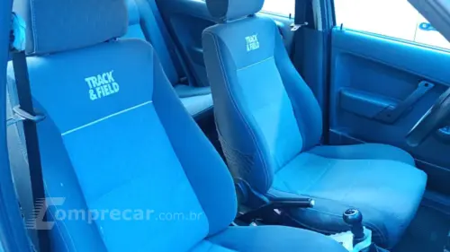 PARATI 1.6 MI Track & Field 8V G.IV