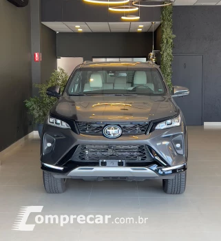 HILUX SW4 2.8 SRX Diamond 4X4 7 Lugares 16V Turbo Intercoole