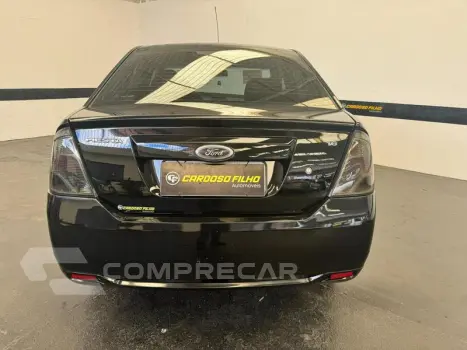 FIESTA 1.6 SE SEDAN 8V FLEX 4P MANUAL