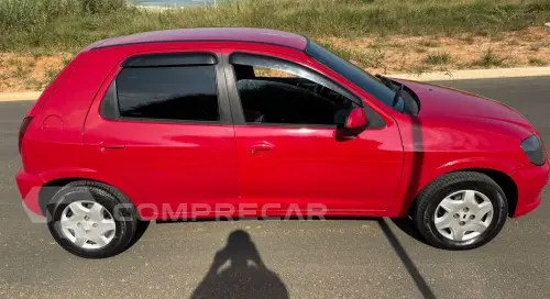 CELTA 1.0 MPFI LT 8V