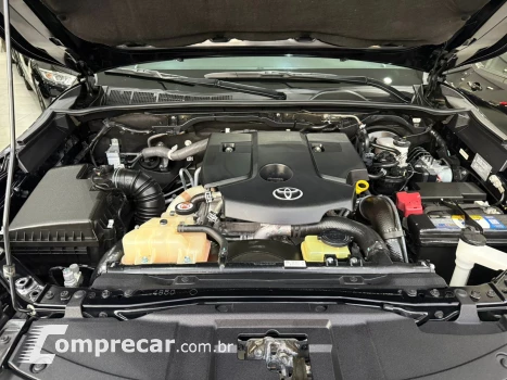 HILUX SW4 2.8 D-4d Turbo Diamond 7L