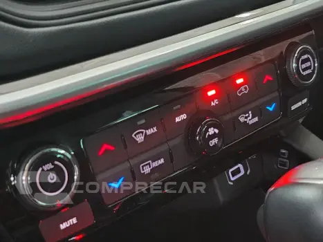 COMMANDER 1.3 T270 TURBO FLEX LONGITUDE AT6