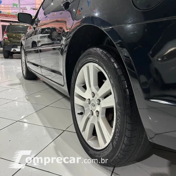 FUSION 2.3 SEL 16V