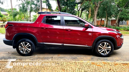TORO 2.0 16V Turbo Freedom 4WD