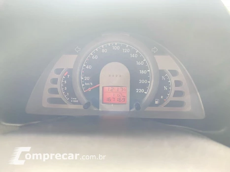Spacefox 1.6 Mi 8V Flex 4P Manual