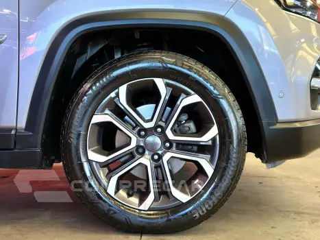 COMMANDER 1.3 T270 TURBO FLEX LIMITED AT6