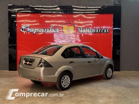 Fiesta 1.6 Rocam Sedan 8V Flex 4P Manual