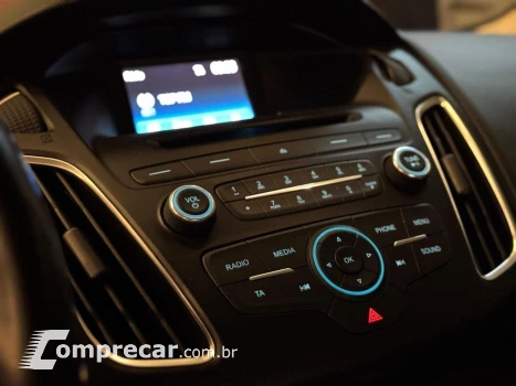 Focus 2.0 Se Plus Sedan 16V Flex 4P Powershift