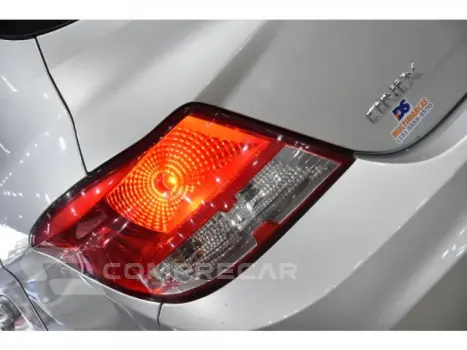 ONIX - 1.0 MPFI LT 8V 4P MANUAL