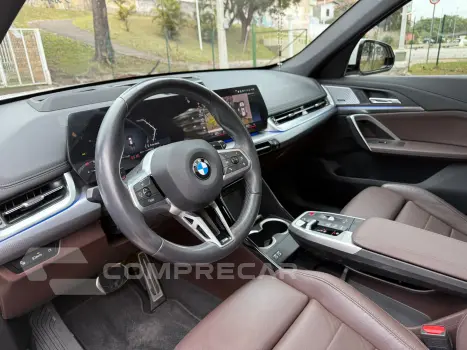 X1 2.0 16V Turbo Sdrive20i M Sport