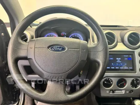 FIESTA 1.6 SE SEDAN 8V FLEX 4P MANUAL