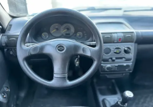 Classic Sedan 1.0 4P FLEX LIFE