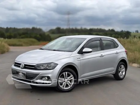 Volkswagen POLO 1.0 200 TSI COMFORTLINE AUTOMÁTICO 4 portas