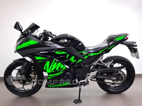 KAWASAKI NINJA 300