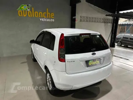 FIESTA 1.6 MPI HATCH 8V FLEX 4P MANUAL