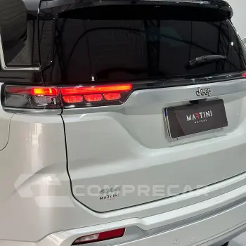 Commander Overl. 2.2 TD 4x4 Diesel Aut.