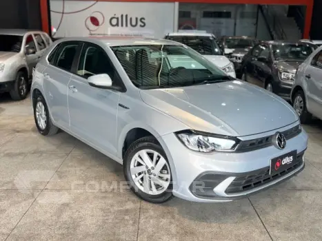 Volkswagen POLO - 1.0 170 TSI COMFORTLINE AUTOMÁTICO 4 portas