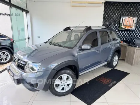 Renault DUSTER 2.0 Dynamique 4X2 16V 4 portas