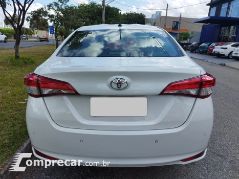 YARIS 1.5 16V Sedan XL