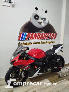 SUZUKI GSR 750 SRAD