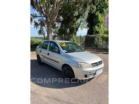 CORSA 1.8 MPFI SEDAN 8V FLEX 4P MANUAL