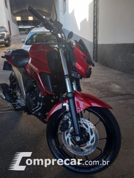 YAMAHA / FZ 25 FAZER