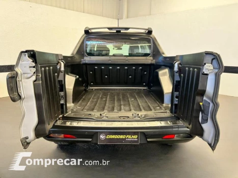 TORO 2.0 16V TURBO FREEDOM 4X4