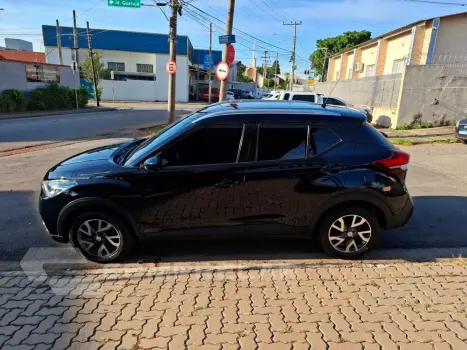 Kicks 1.6 16V Flexstart S Direct 4P Xtronic